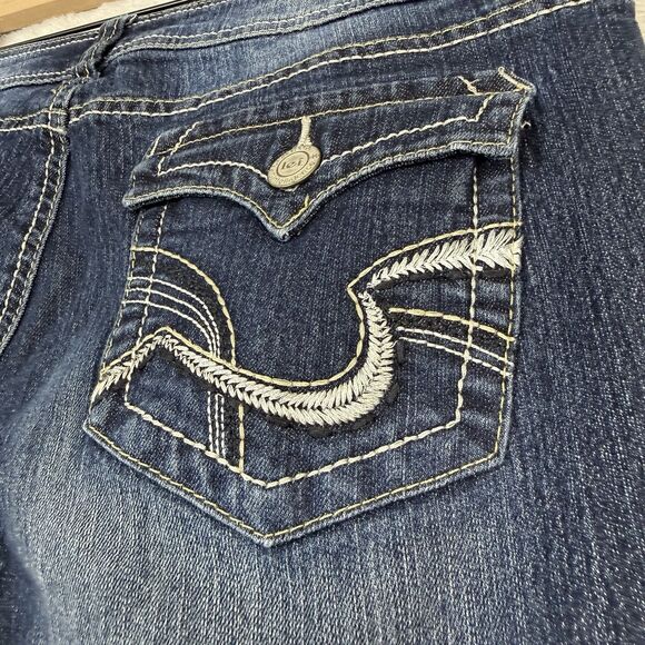 LEI Flare Jeans 15 Short Mid Rise Sophia Hipster Y2K Mallcore Bella Swan Scene - Picture 7 of 16